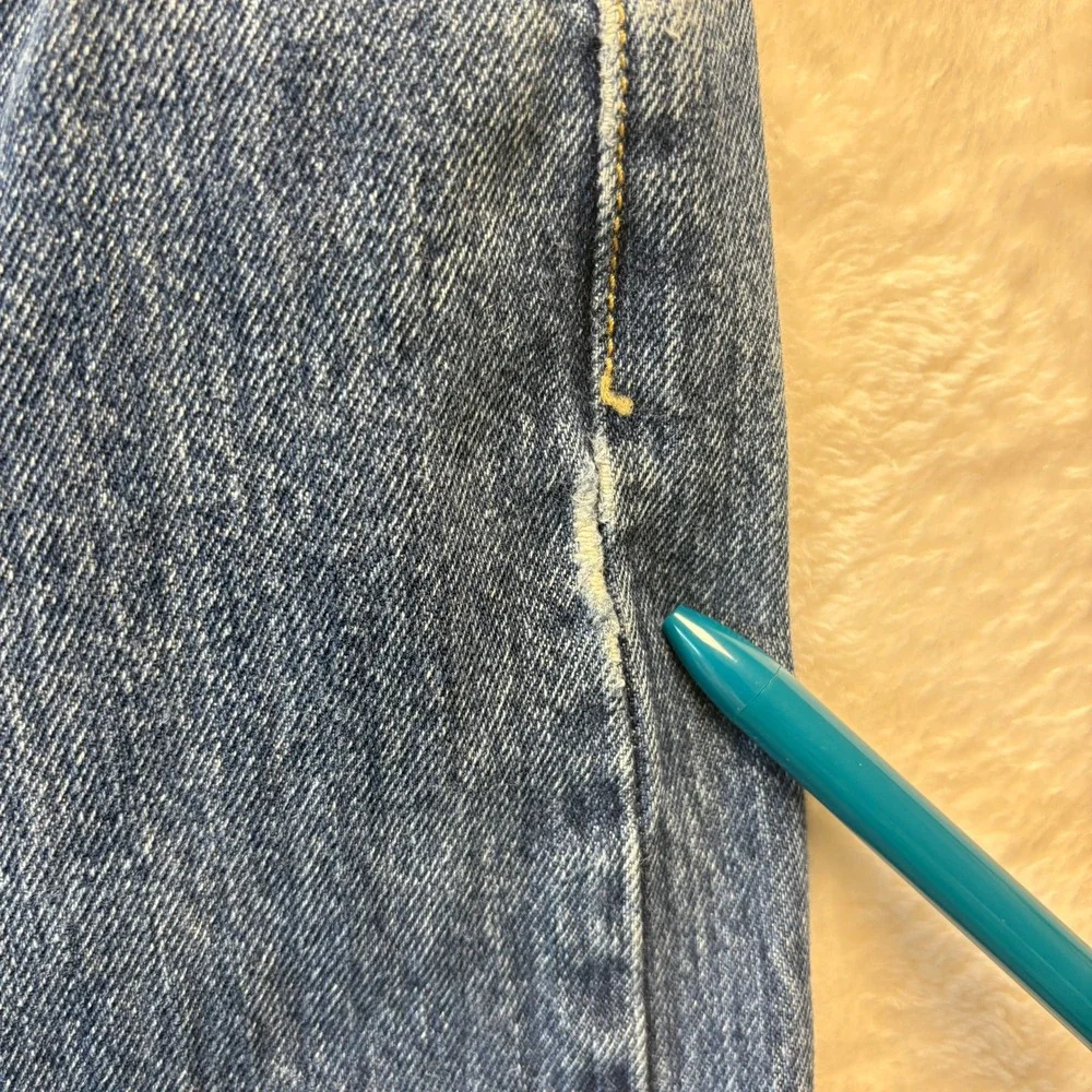 Vtg Levis 501 Jeans Mens W40 L29 Straight‎ Leg Button Fly 100% Cotton Denim Blue